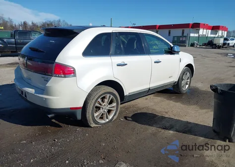2010 Lincoln Mkx z USA, uszkodzony, nr VIN 2LMDJ8JC3ABJ17626